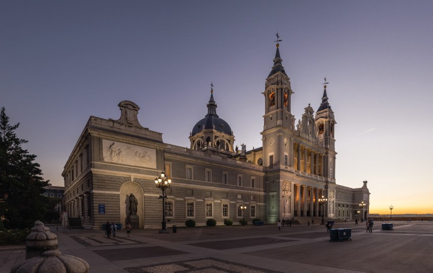 renovación de la cubierta de la catedral de la almudena - Madrid