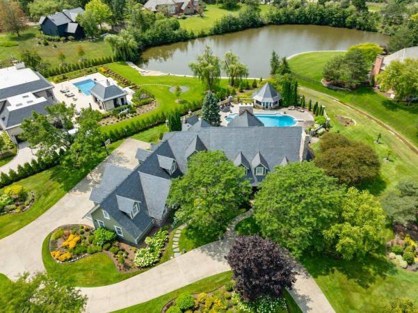 slate-roof-lake-forest